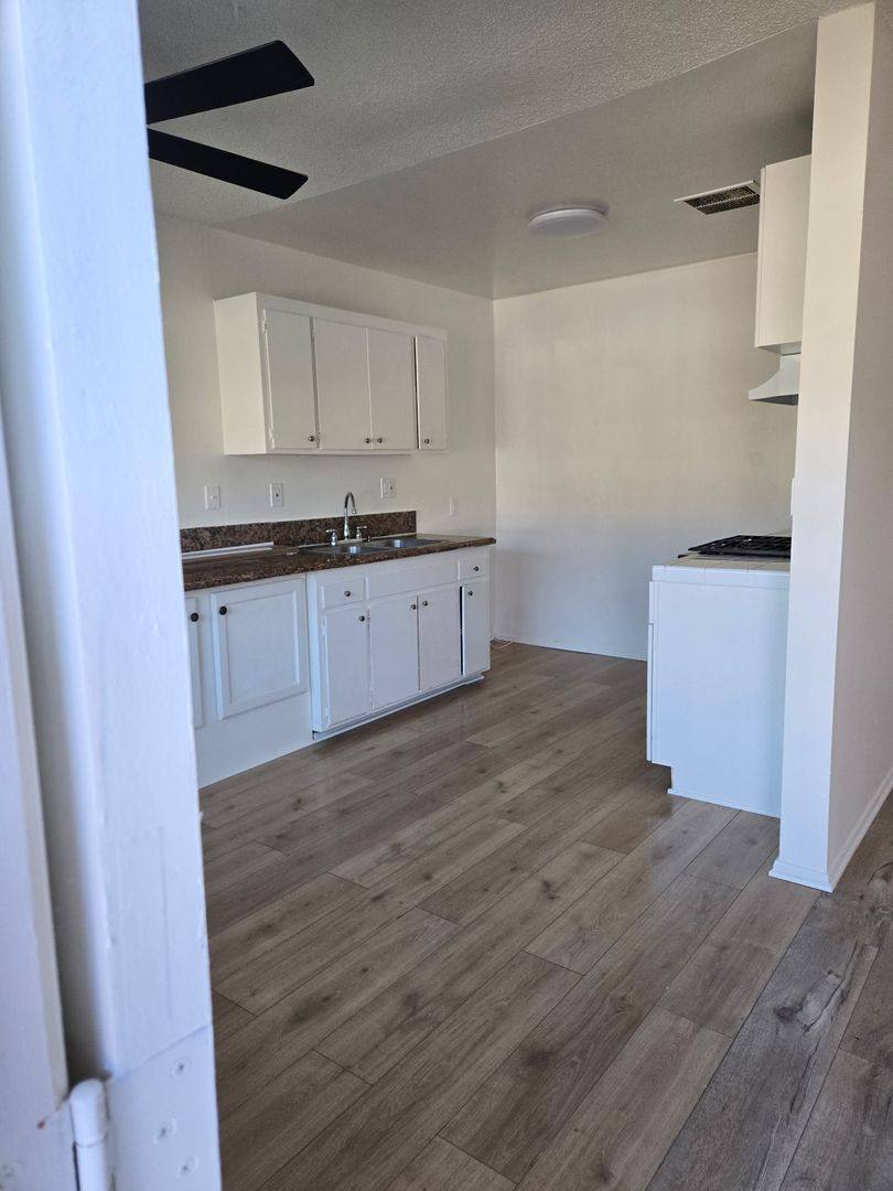 Apartment for rent at 1145 N W St, Anaheim, CA 92801