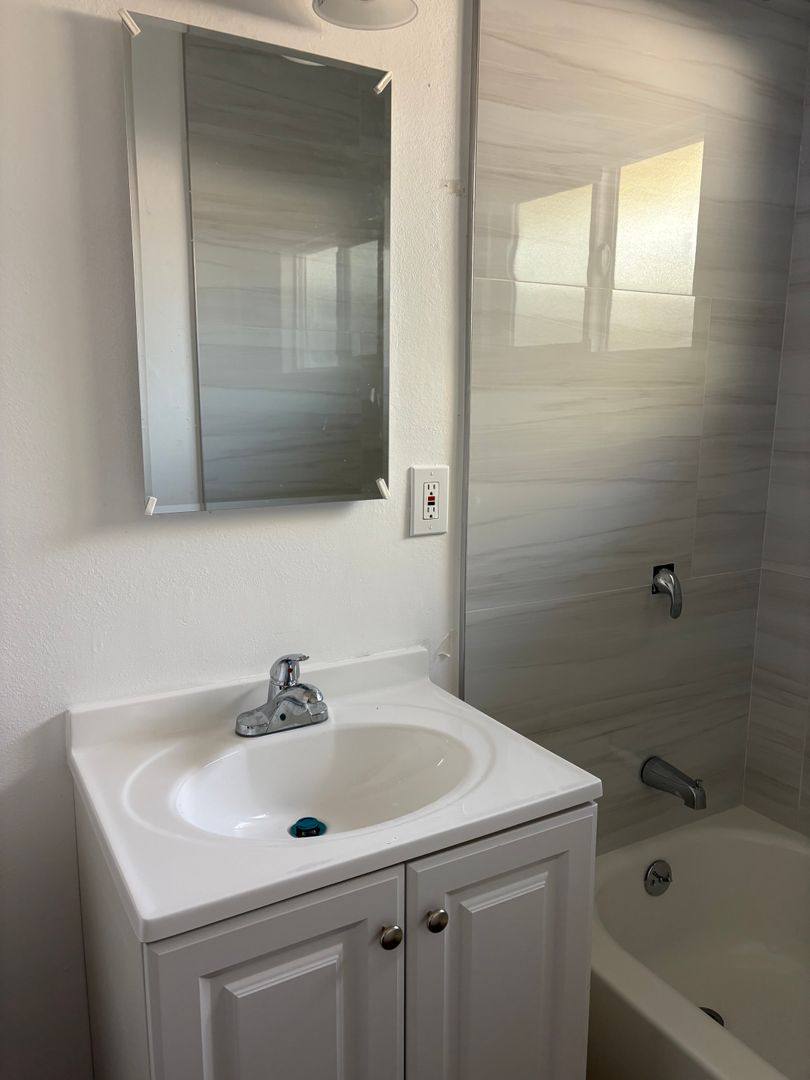 Apartment for rent at 1145 N W St, Anaheim, CA 92801