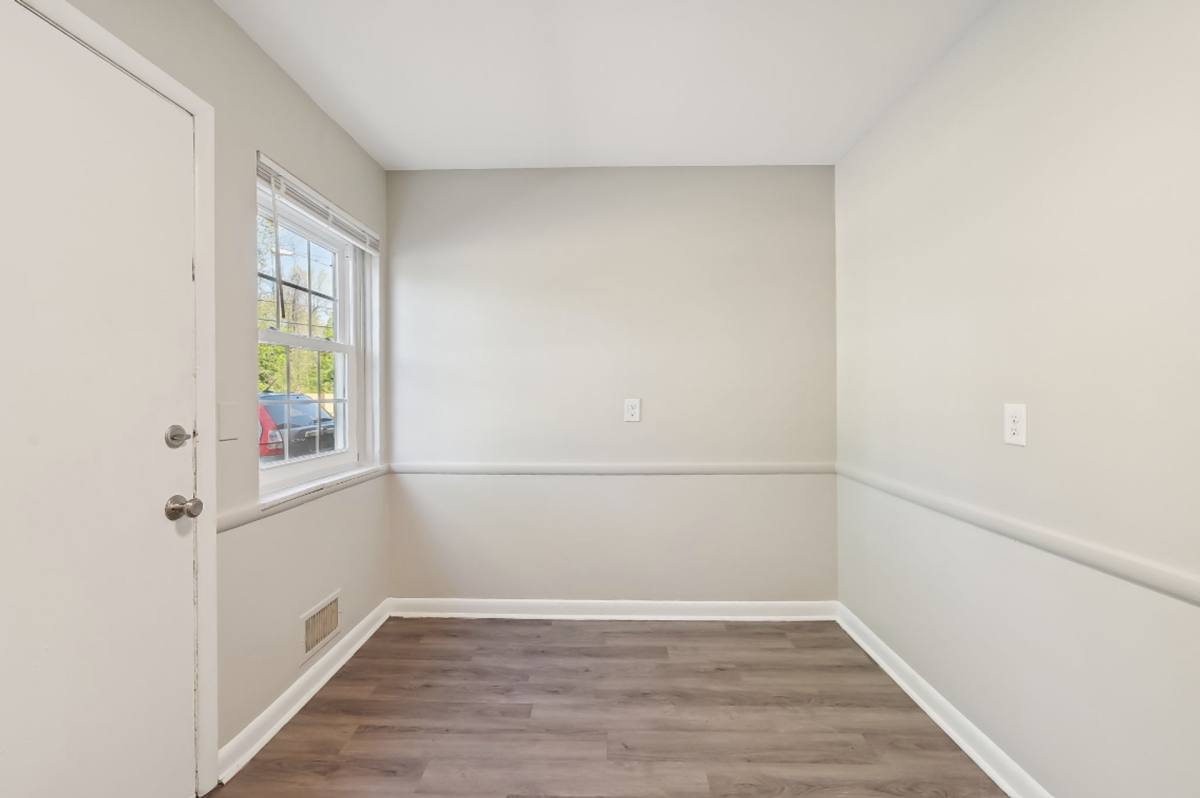 Townhouse for rent at 879 N Meadows Court, Columbus, OH 43229