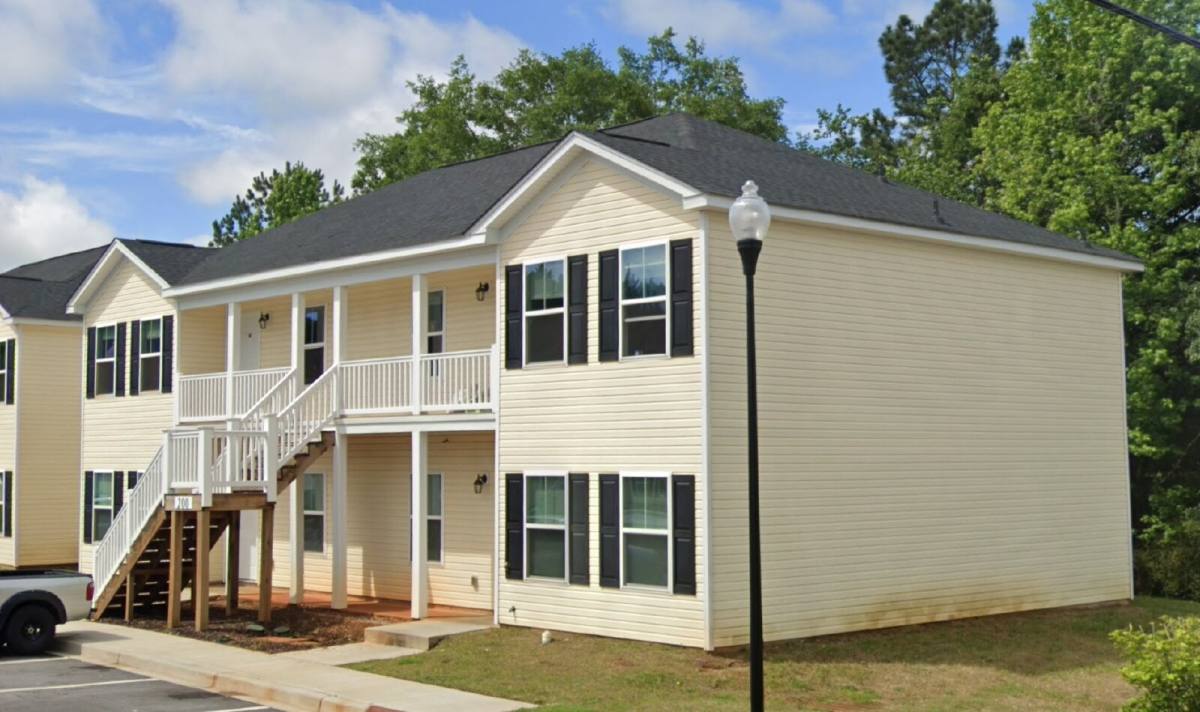 Apartment for rent at 204 Walnut Hill Dr #B, Easley, SC 29642