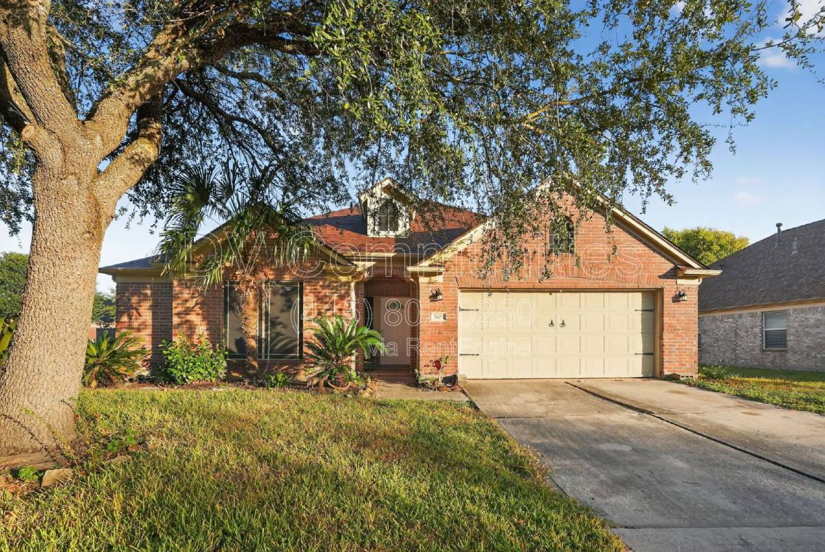 House for rent at 5603 Caraway Lake Dr, Baytown, TX 77521