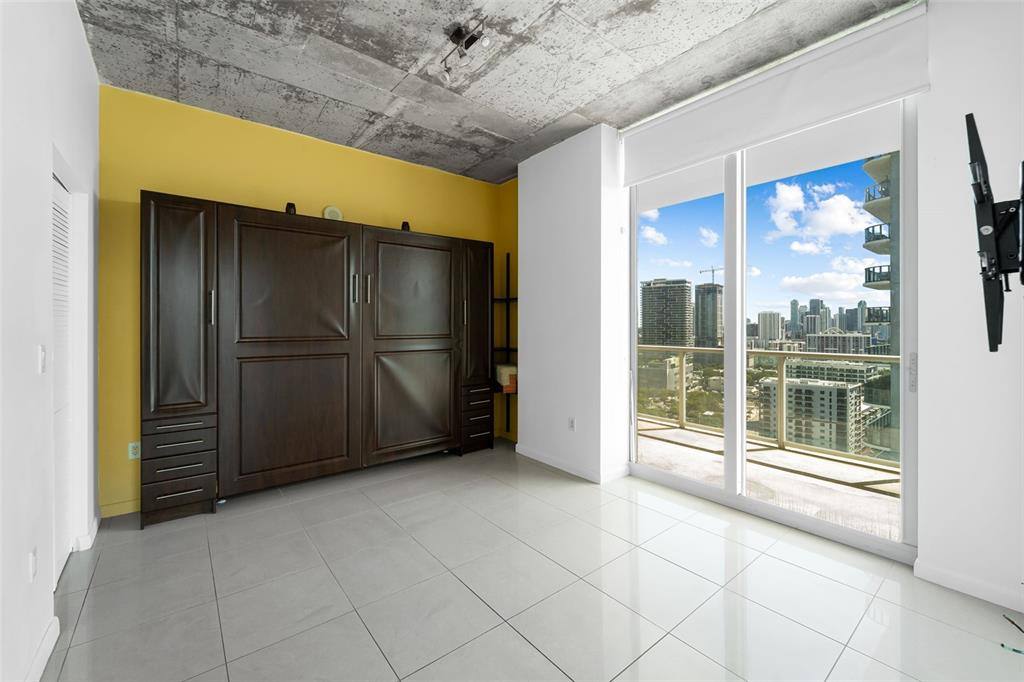 Apartment for rent at 3470 E Coast Ave #H2508, Miami, FL 33137