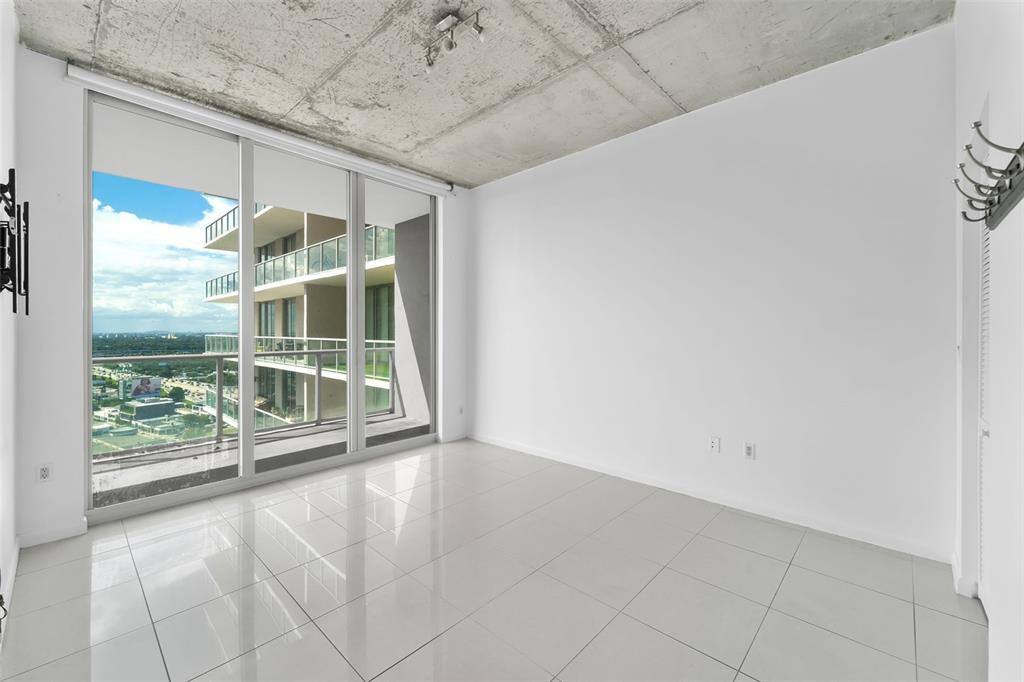 Apartment for rent at 3470 E Coast Ave #H2508, Miami, FL 33137