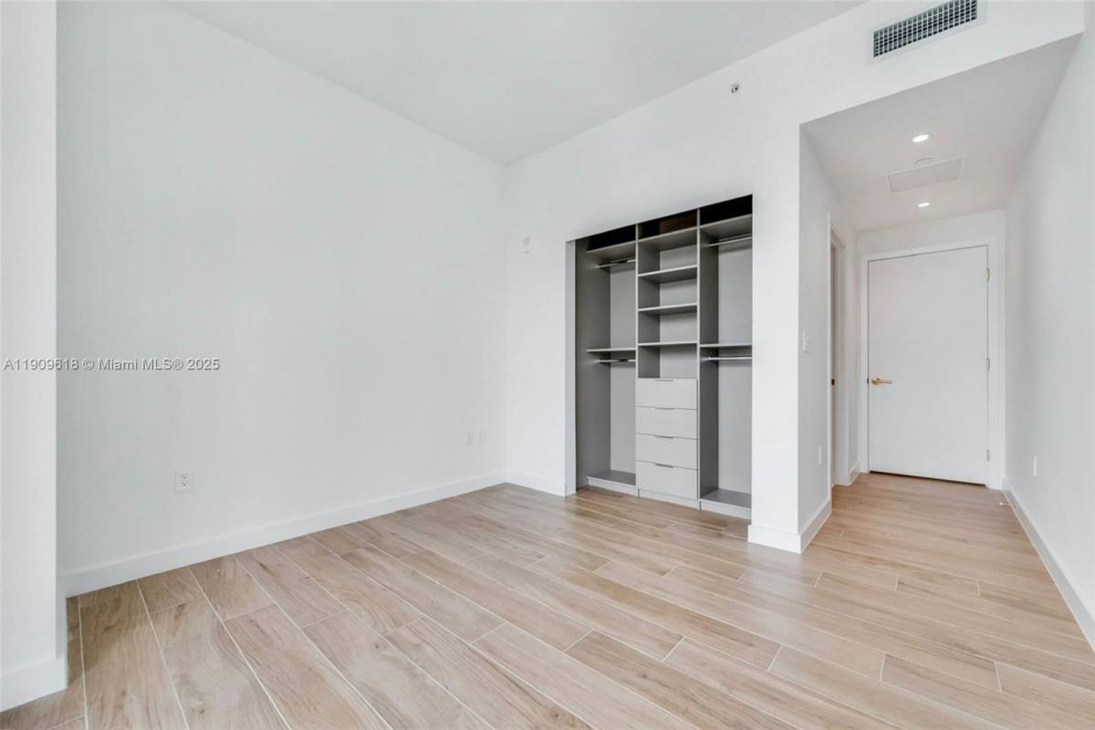 Apartment for rent at 2678 Tigertail Ave, Miami, FL 33133