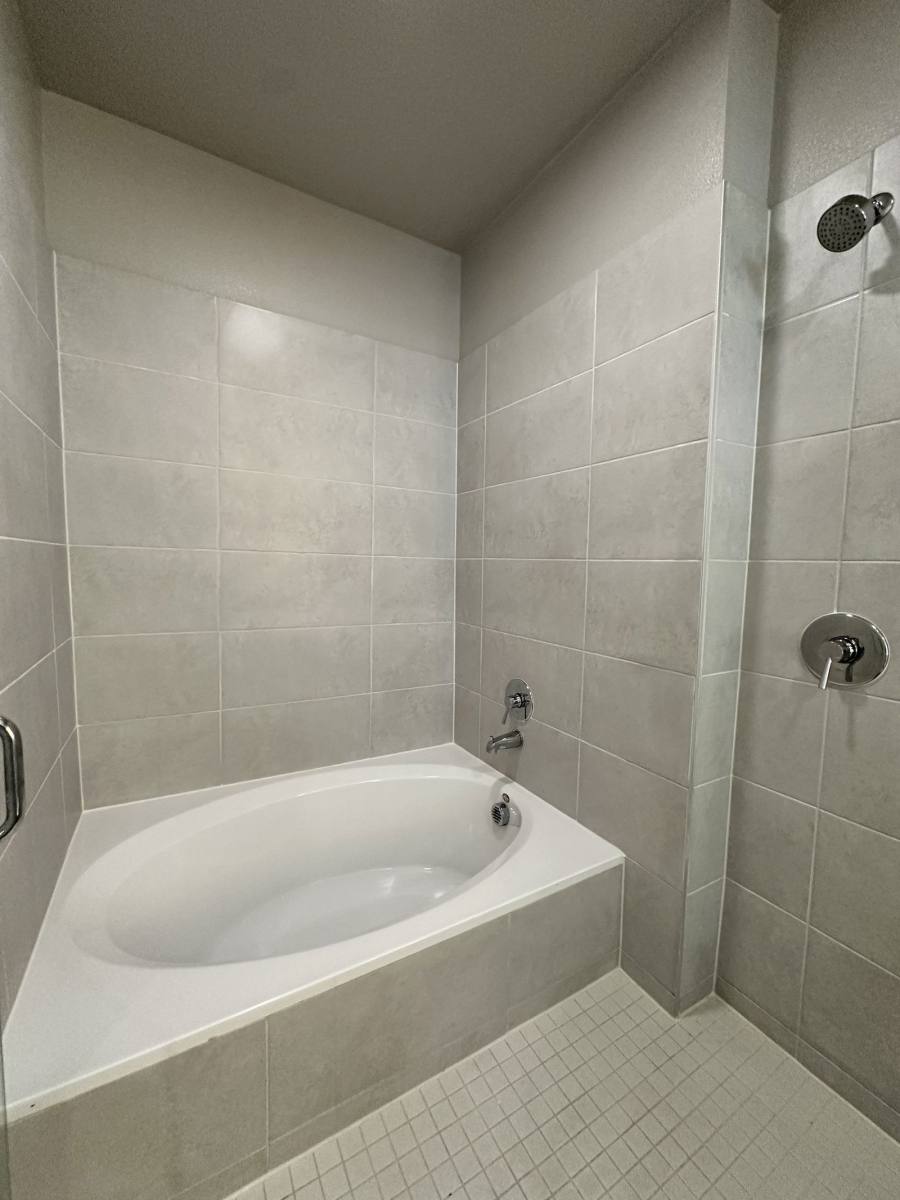 Apartment for rent at 5701 McKinney Place Dr #4302, McKinney, TX 75070