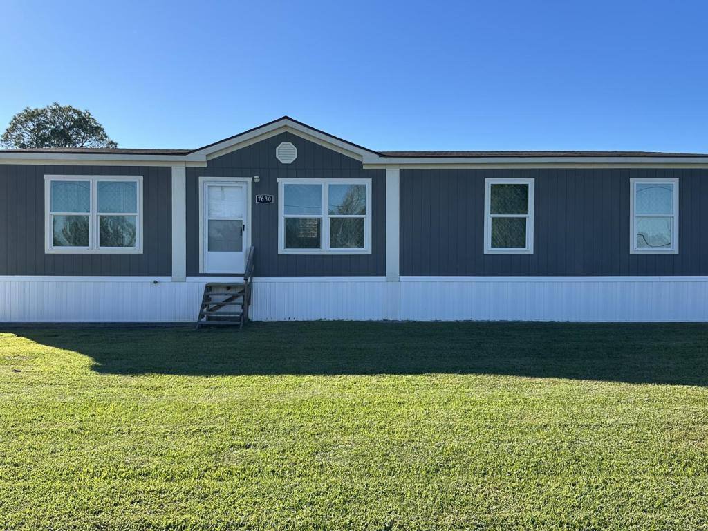 House for rent at 7630 McCindy Rd, Lake Charles, LA 70607