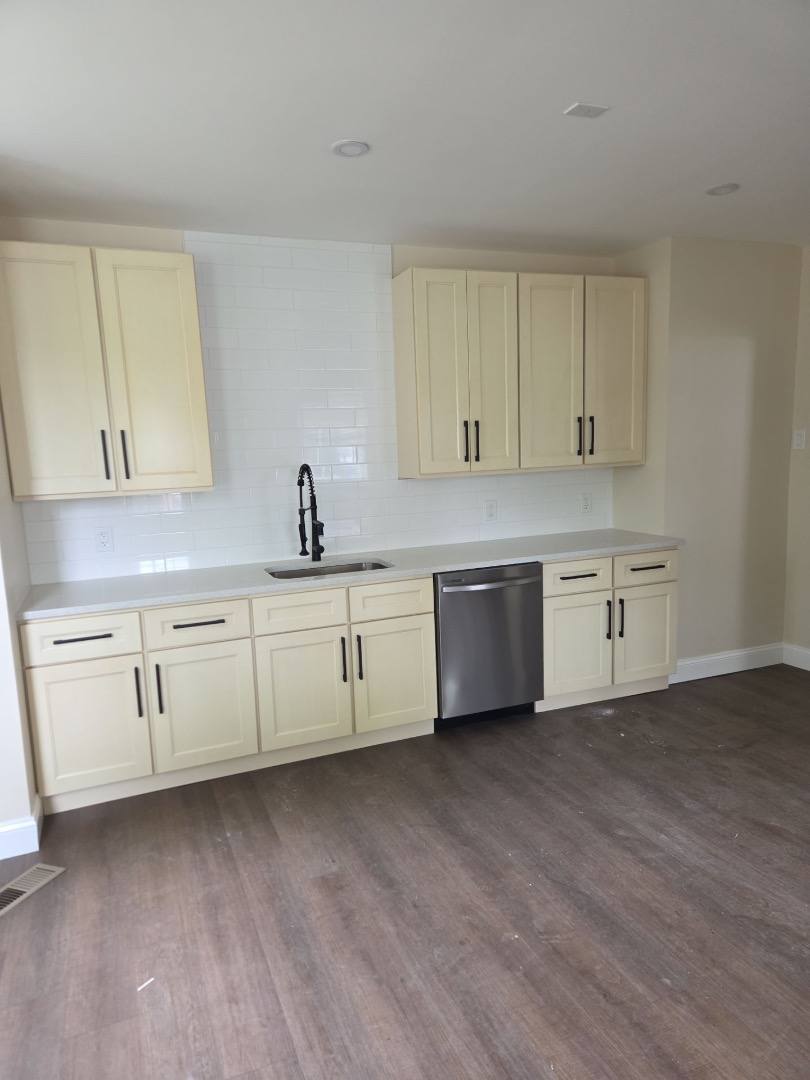 Apartment for rent at 249 Philadelphia Ave #SECOND Floor, Egg Harbor City, NJ 08215