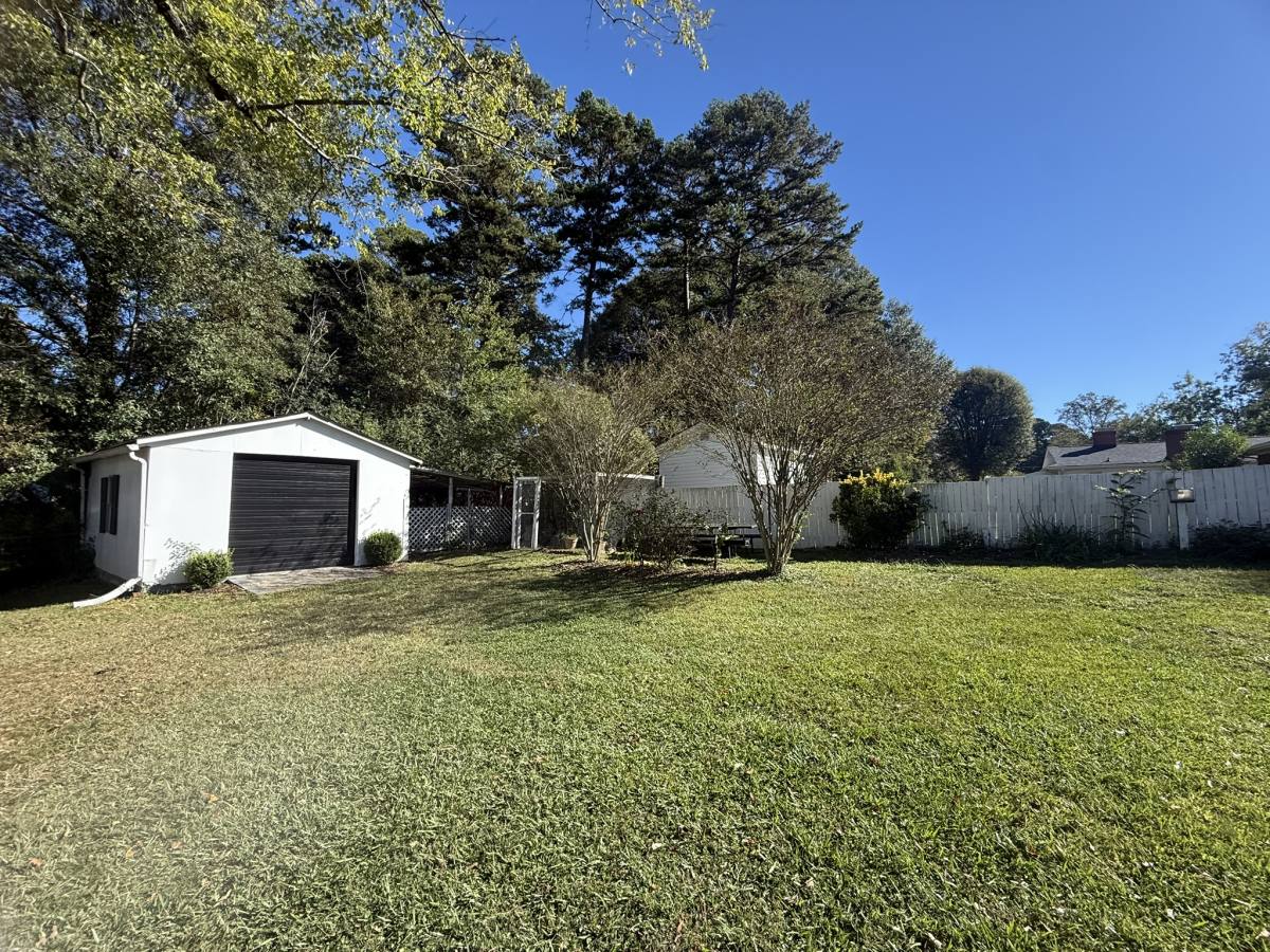 House for rent at 1632 Kimberly Dr, Gastonia, NC 28052