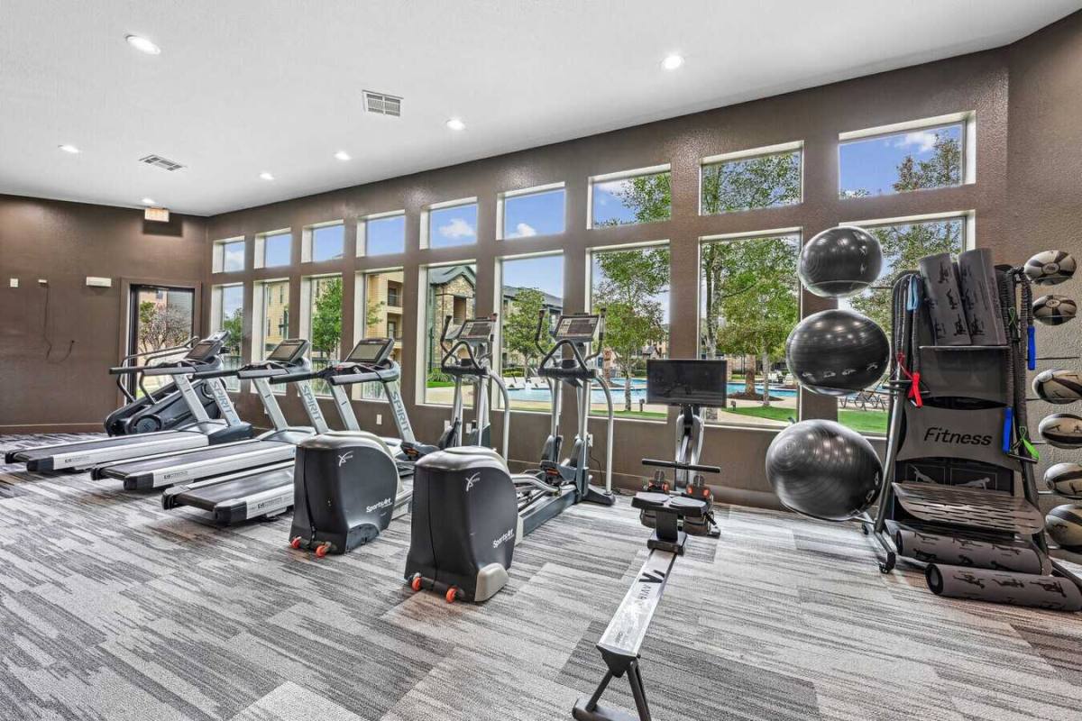 Apartment for rent at 12076 Broadway St #BNPK, Pearland, TX 77584