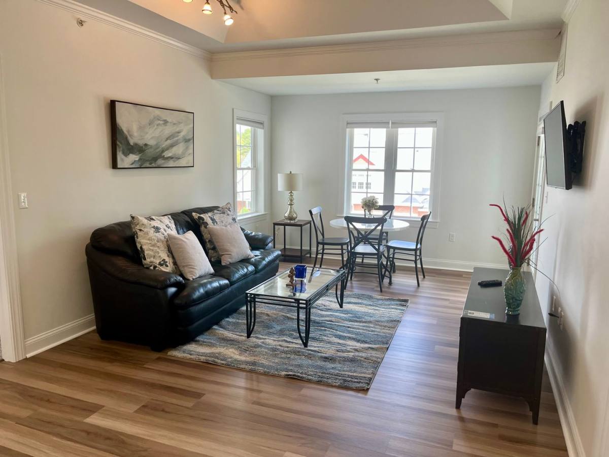 Apartment for rent at 34 Capone Rd, Foxboro, MA 02035