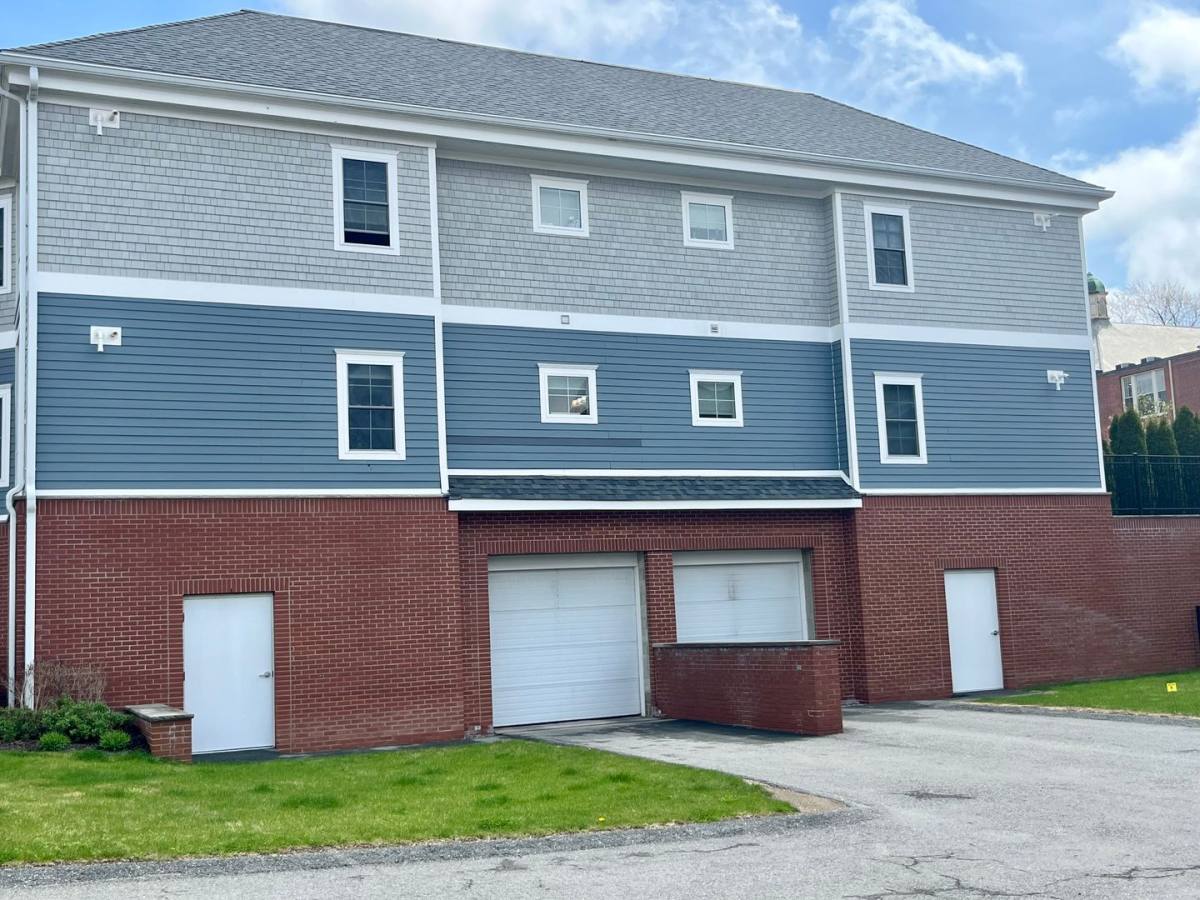 Apartment for rent at 34 Capone Rd, Foxboro, MA 02035