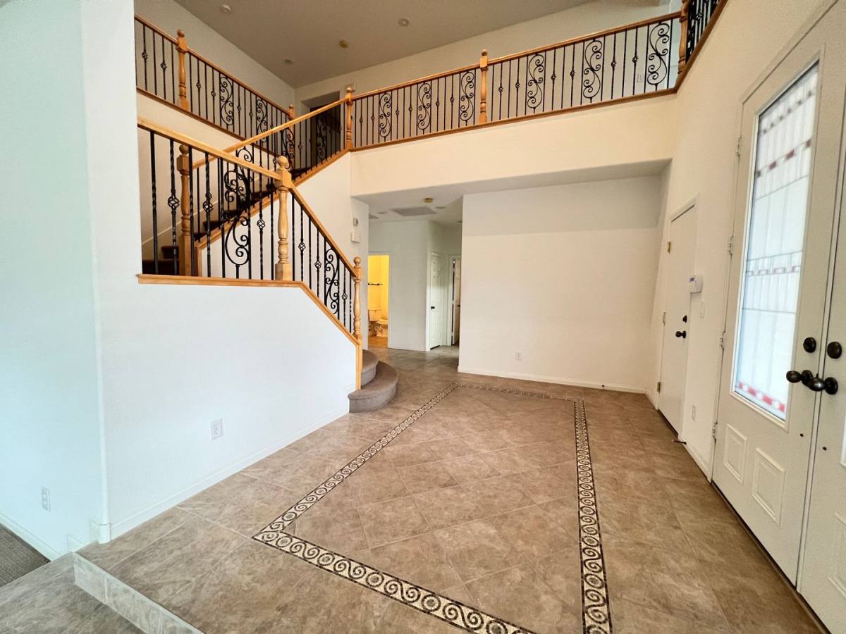 House for rent at 742 Canary Wharf Dr, Las Vegas, NV 89178