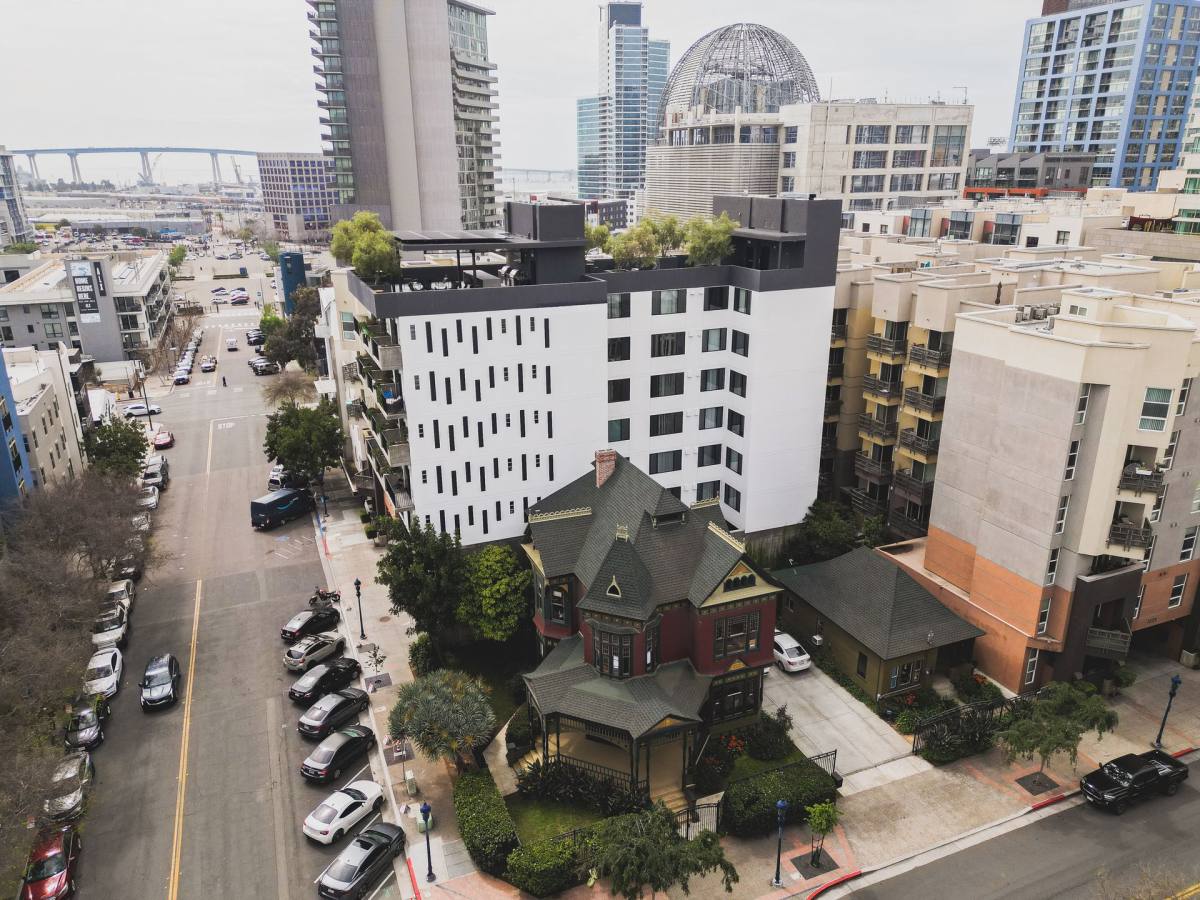 Apartment for rent at 454 13th St, San Diego, CA 92101