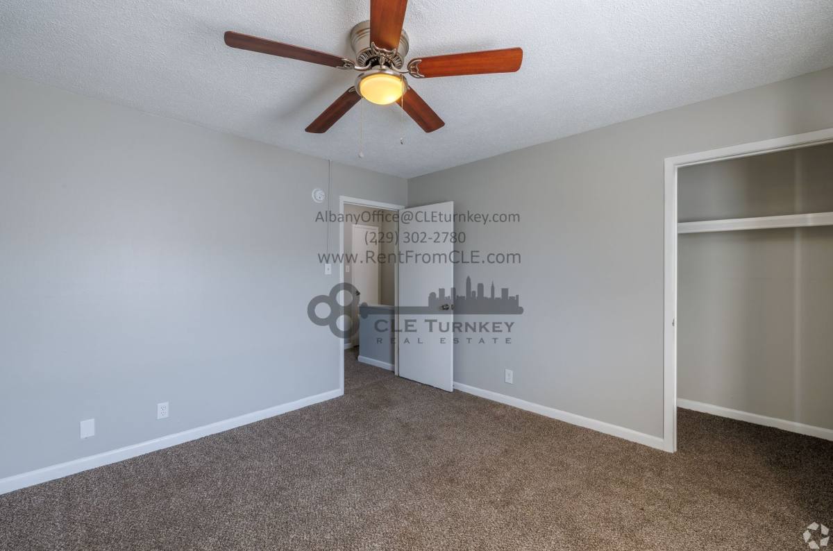Apartment for rent at 2415 Dawson Rd, Albany, GA 31707