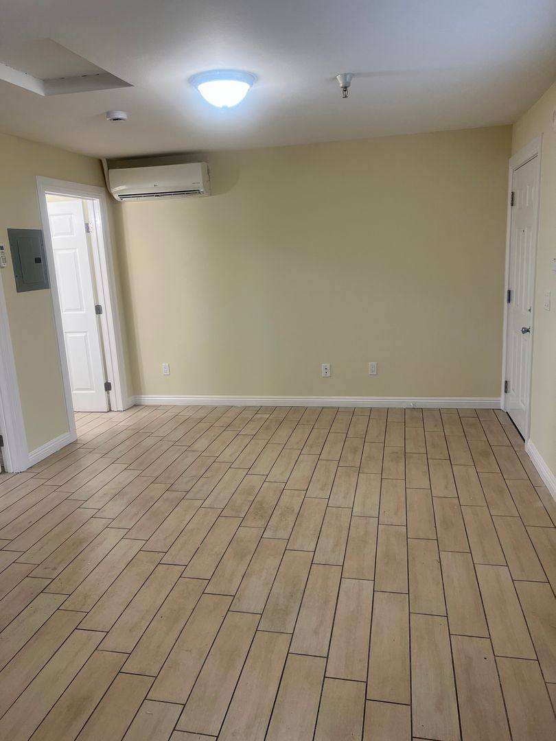 Apartment for rent at 3856 S Normandie Ave, Los Angeles, CA 90037