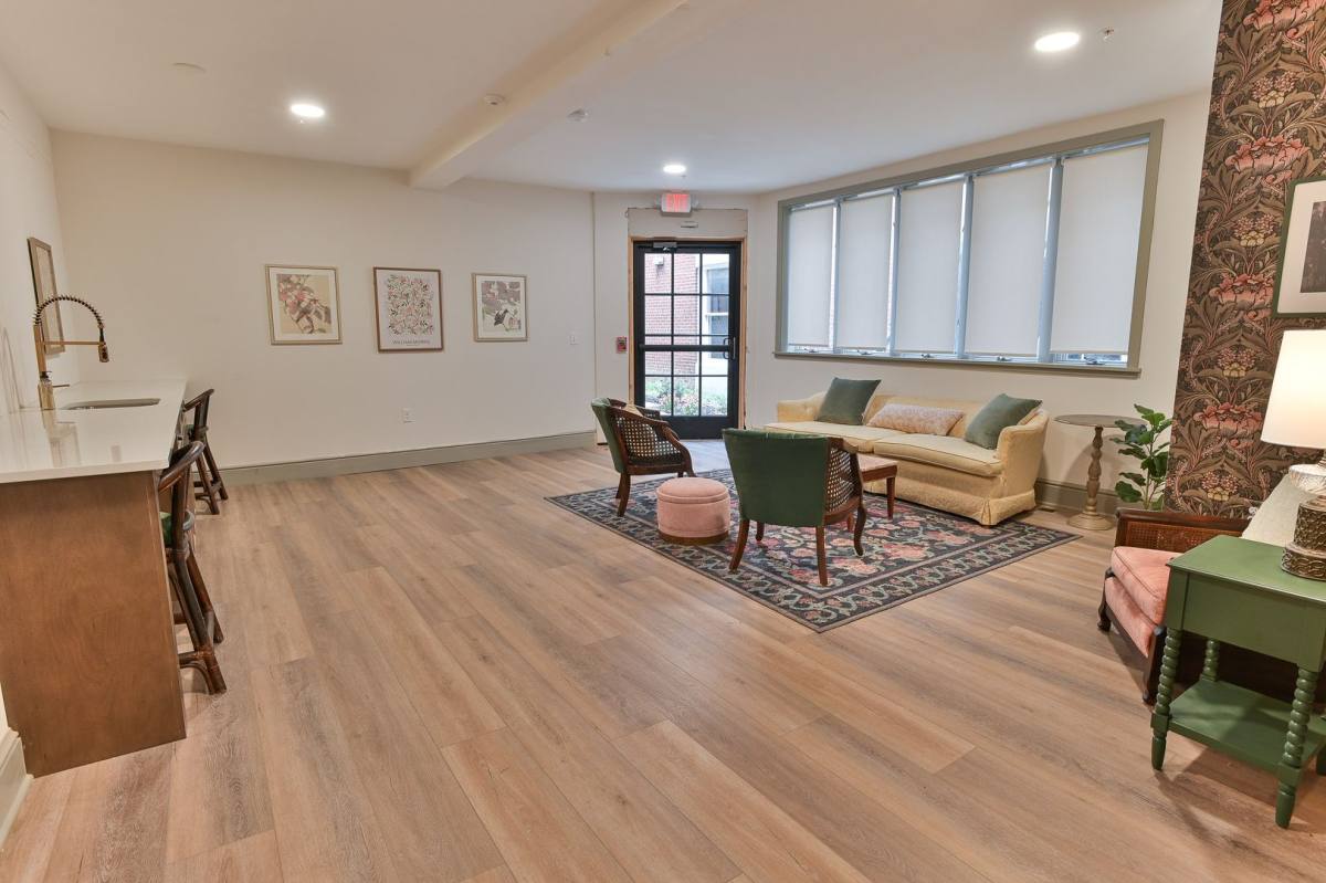 Apartment for rent at 321 N Front St, Harrisburg, PA 17101