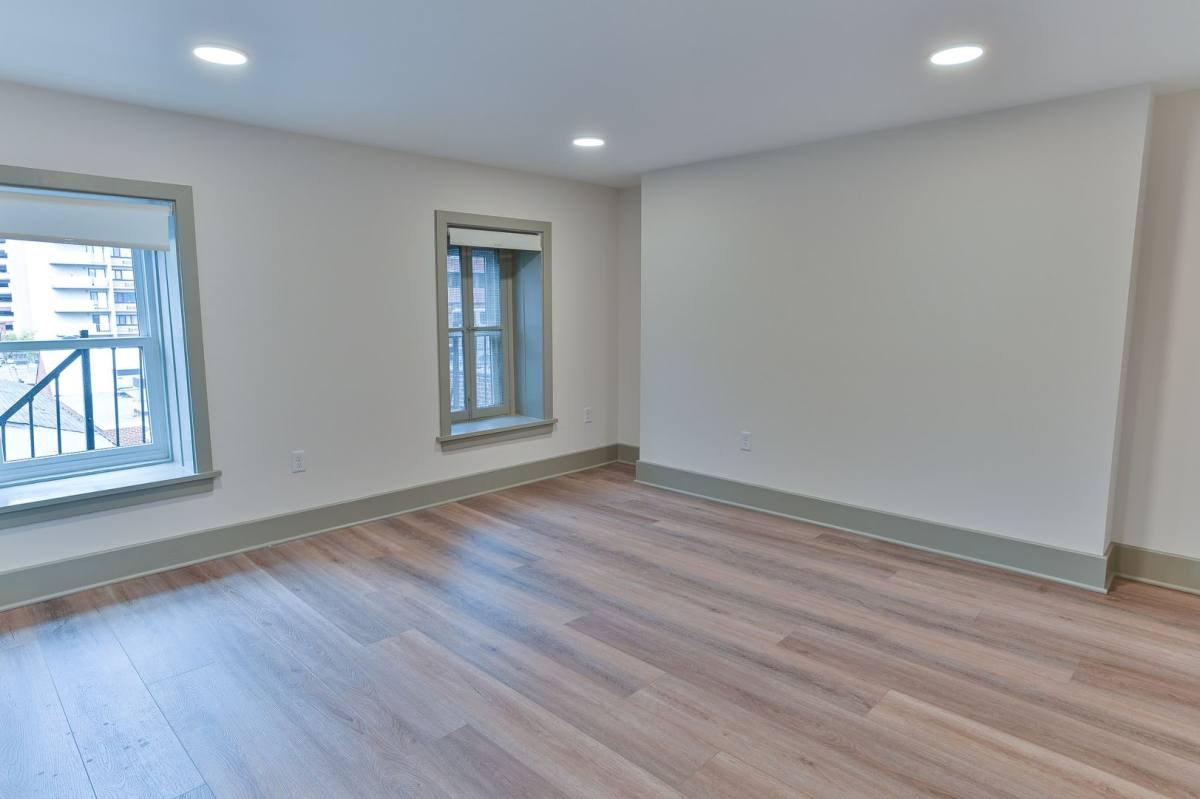 Apartment for rent at 321 N Front St, Harrisburg, PA 17101