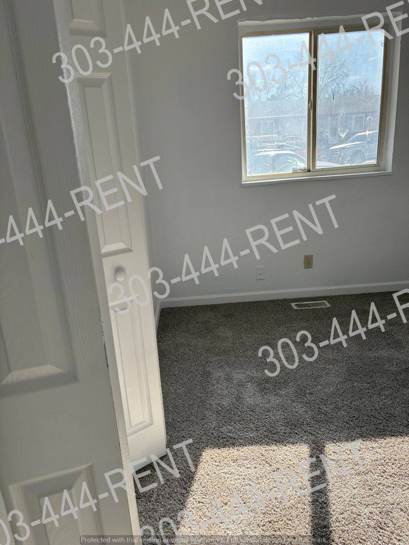 House for rent at 5545 N Zion Court, Denver, CO 80239
