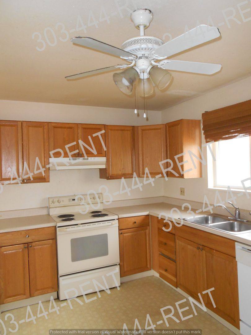House for rent at 5545 N Zion Court, Denver, CO 80239