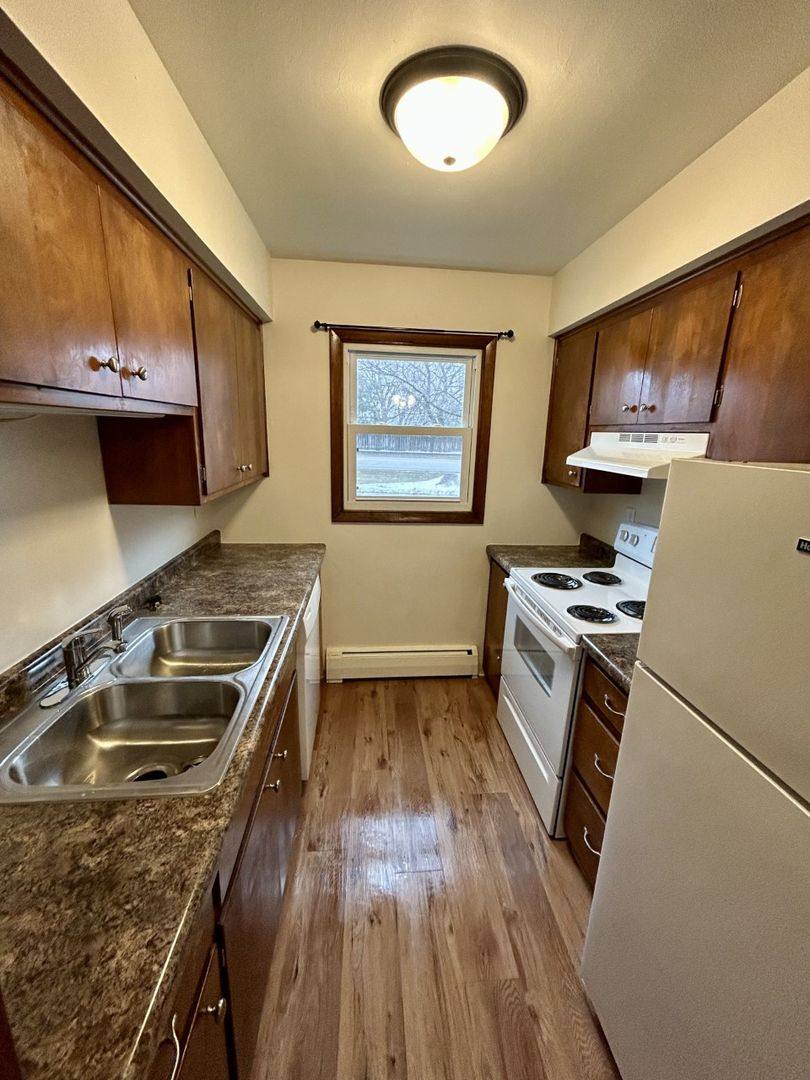 Apartment for rent at 601 & 605 W Briar Lane, Green Bay, WI 54301