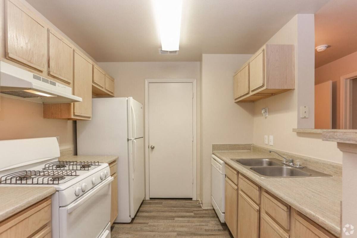 Apartment for rent at 3401 N Mayberry, Mission, TX 78573