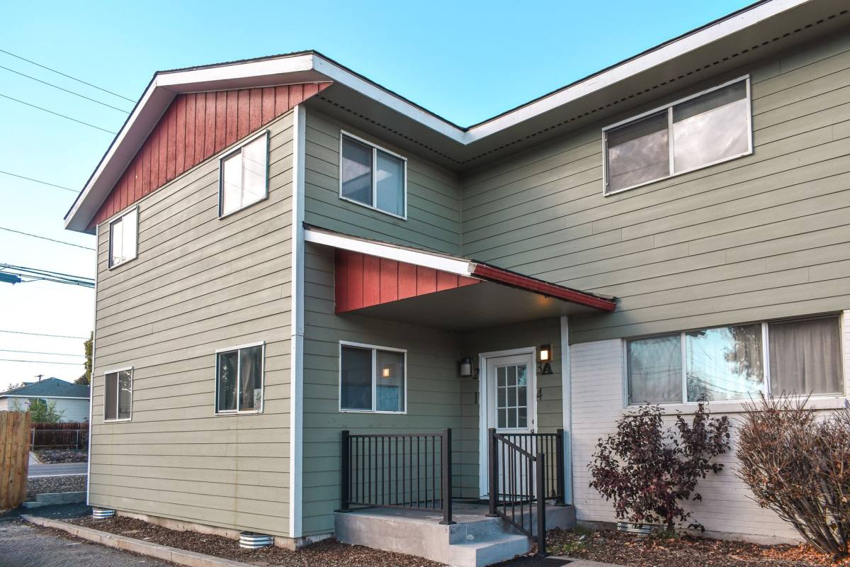Apartment for rent at 1928 George Washington Way, Richland, WA 99354