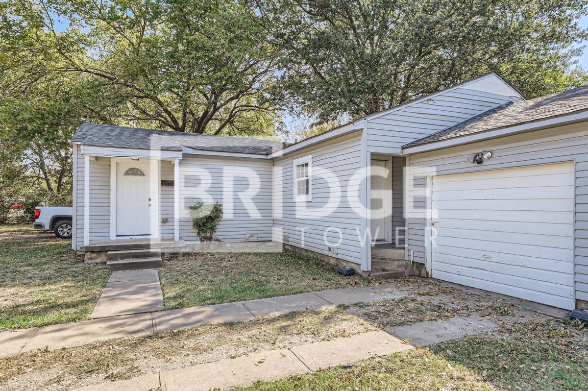 House for rent at 224 E Boyd St, Bonham, TX 75418