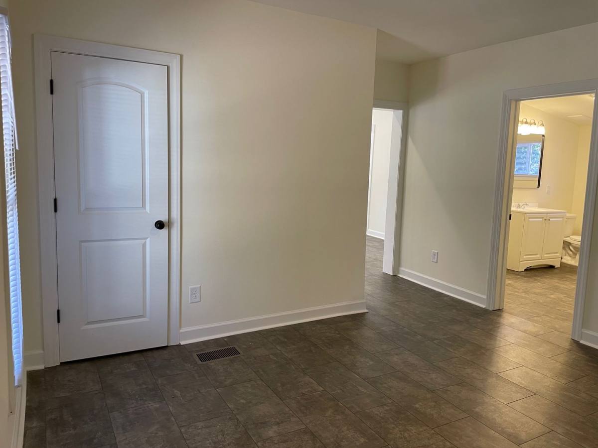 1125 N Main St, Randleman, NC 27317 - House for Rent - Image 8