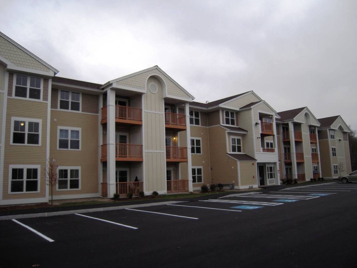 Apartment for rent at 58 Elm St, Epping, NH 03042