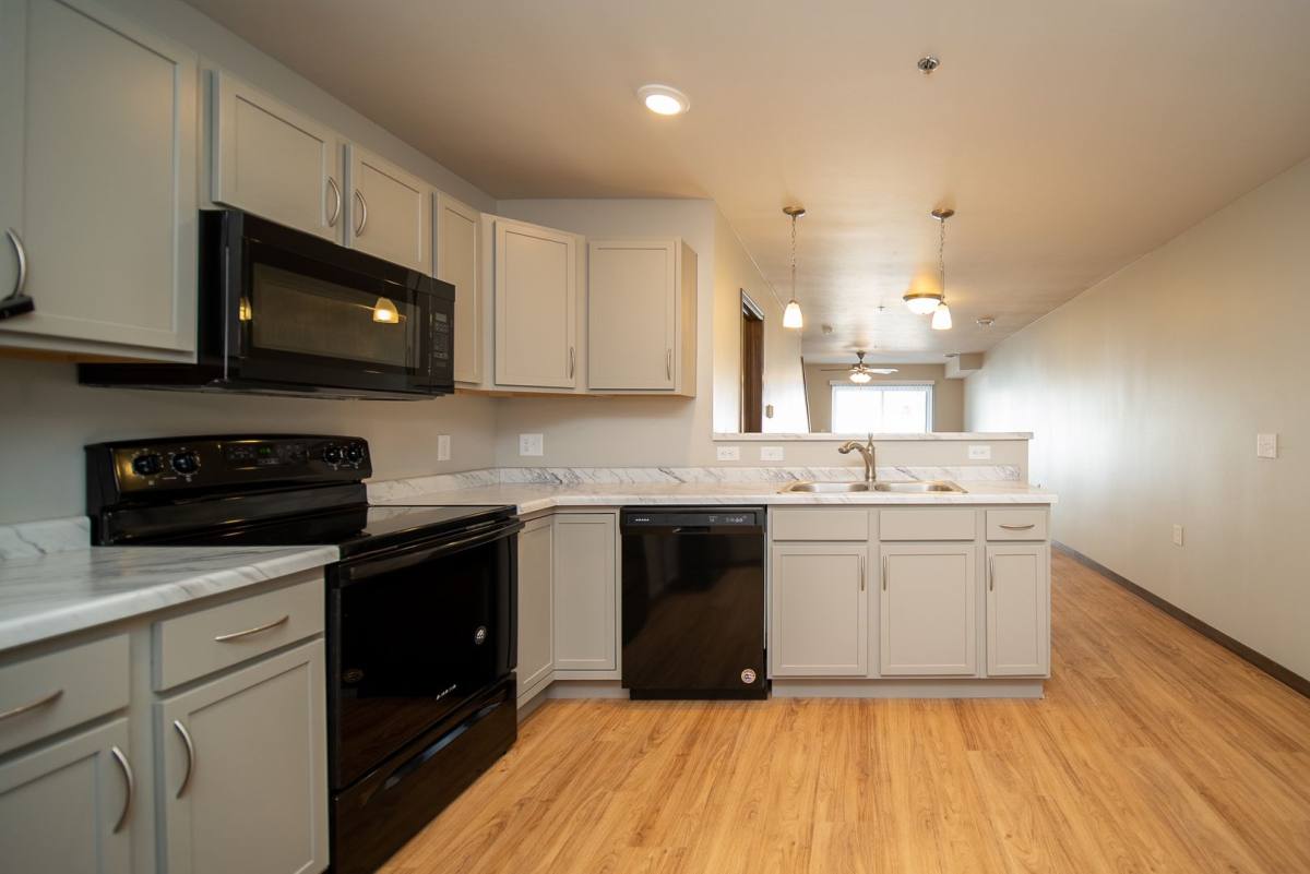 Townhouse for rent at 4812 S Hosta Ave, Sioux Falls, SD 57110