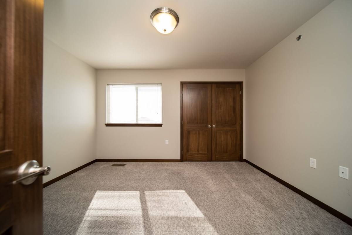 Townhouse for rent at 4812 S Hosta Ave, Sioux Falls, SD 57110