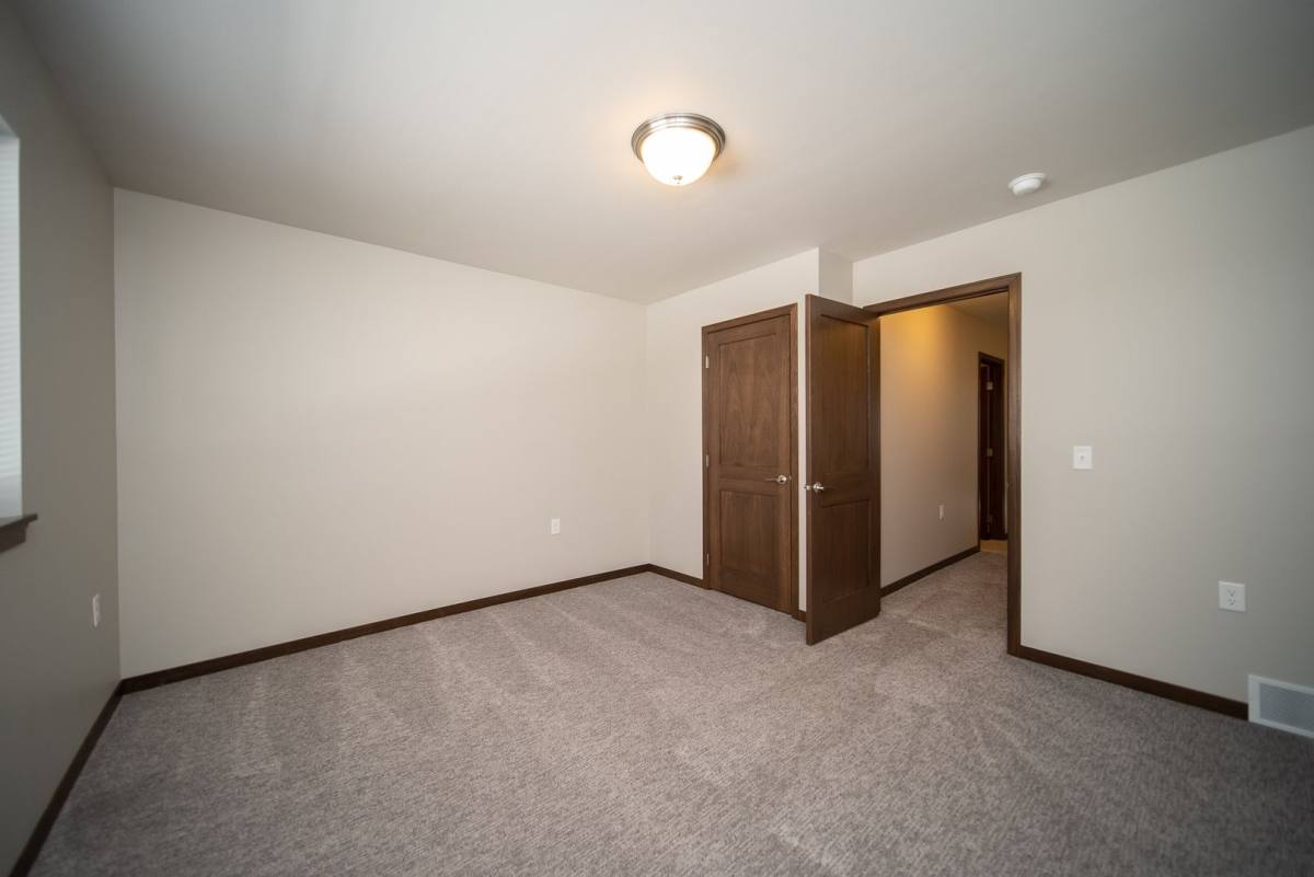 Townhouse for rent at 4812 S Hosta Ave, Sioux Falls, SD 57110