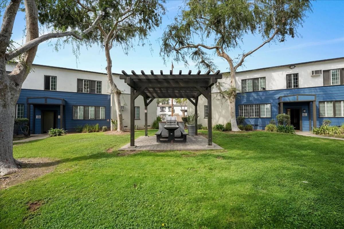 Apartment for rent at 336 N Garfield Ave, Montebello, CA 90640