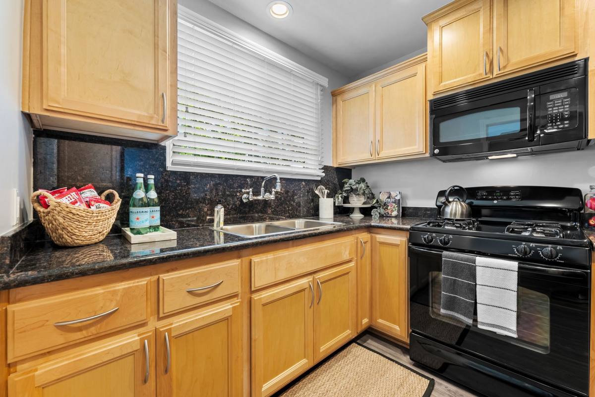 Apartment for rent at 336 N Garfield Ave, Montebello, CA 90640