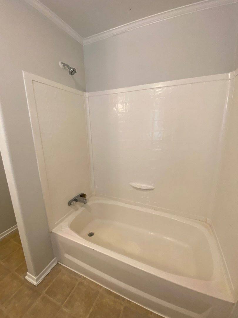 House for rent at 11734 Greensbrook Forest Dr, Houston, TX 77044