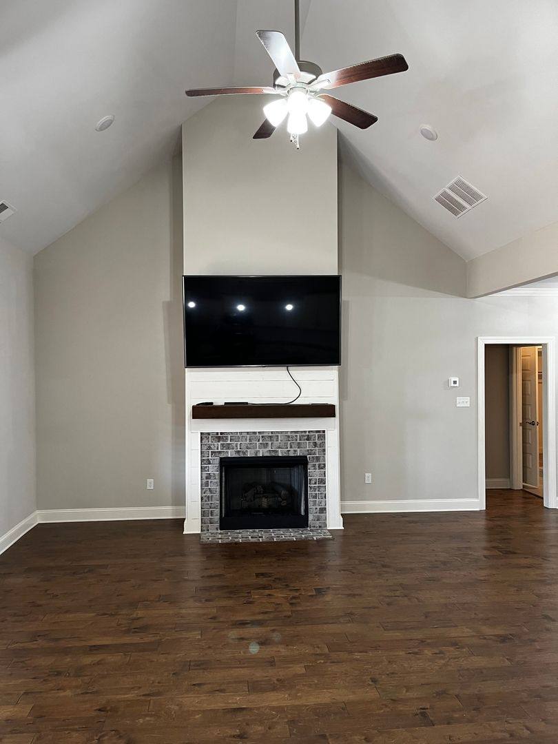 House for rent at 12785 Longmire Loop N, Arlington, TN 38002