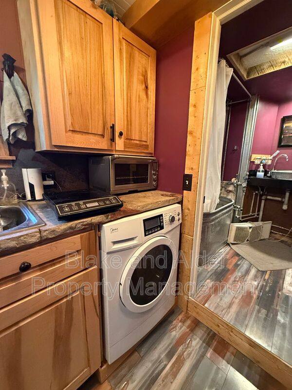 House for rent at 6519 NW Saint Helens Rd, Portland, OR 97210