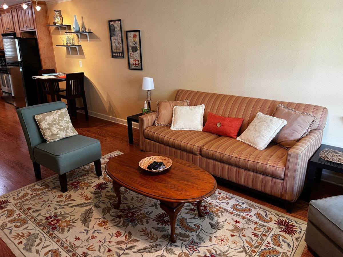 Condo for rent at 315 E Magnolia, Auburn, AL 36830