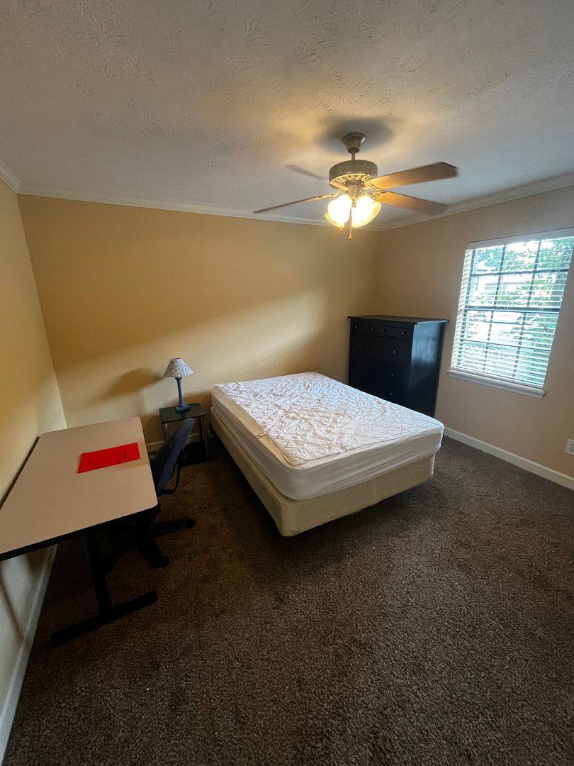 Condo for rent at 315 E Magnolia, Auburn, AL 36830