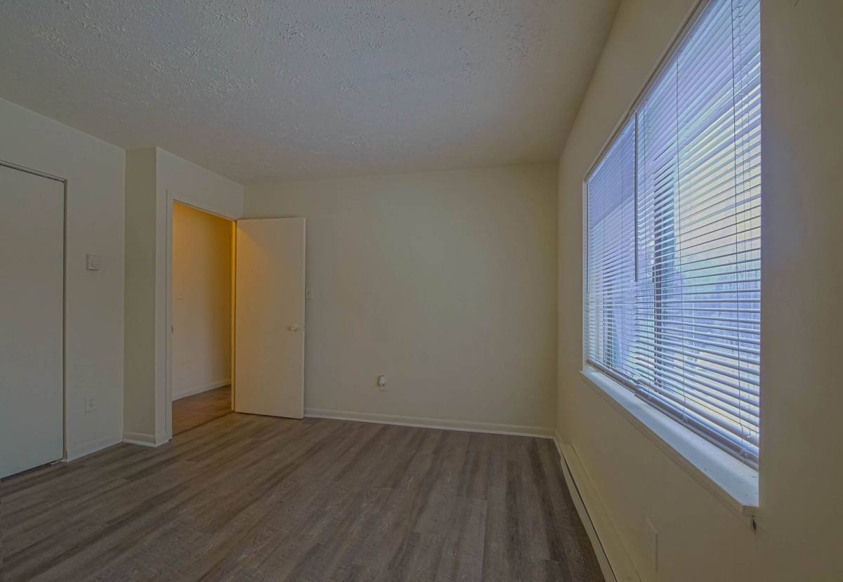 489 N Howard, Akron, OH 44310 - Apartment for Rent - Image 9