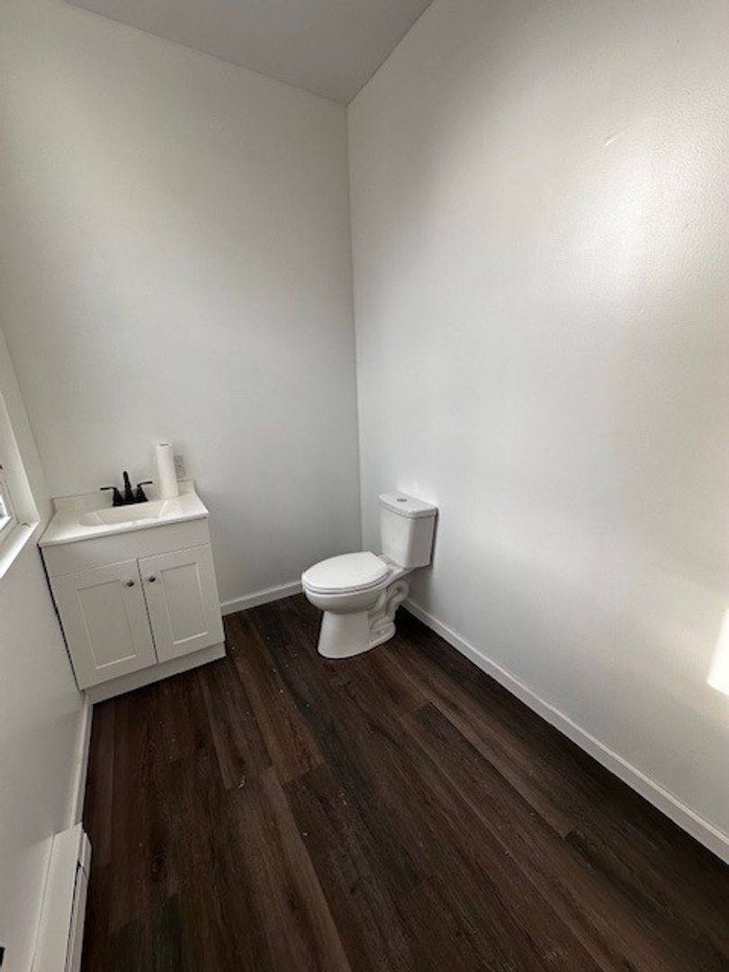 Apartment for rent at 140 E Market St, Williamstown, PA 17098