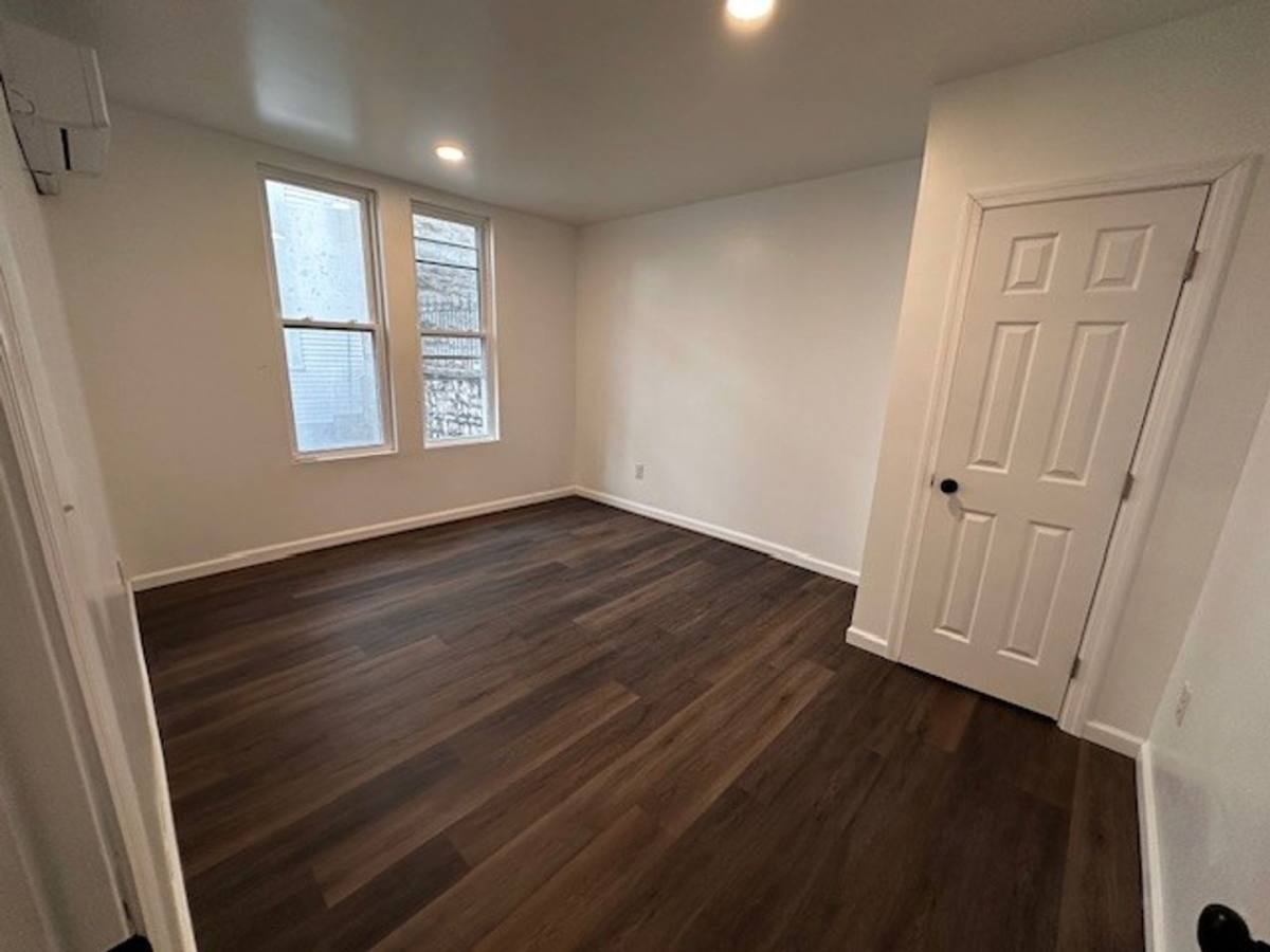 Apartment for rent at 140 E Market St, Williamstown, PA 17098