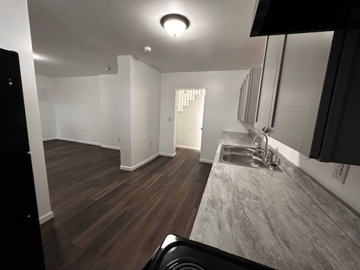 Apartment for rent at 140 E Market St, Williamstown, PA 17098