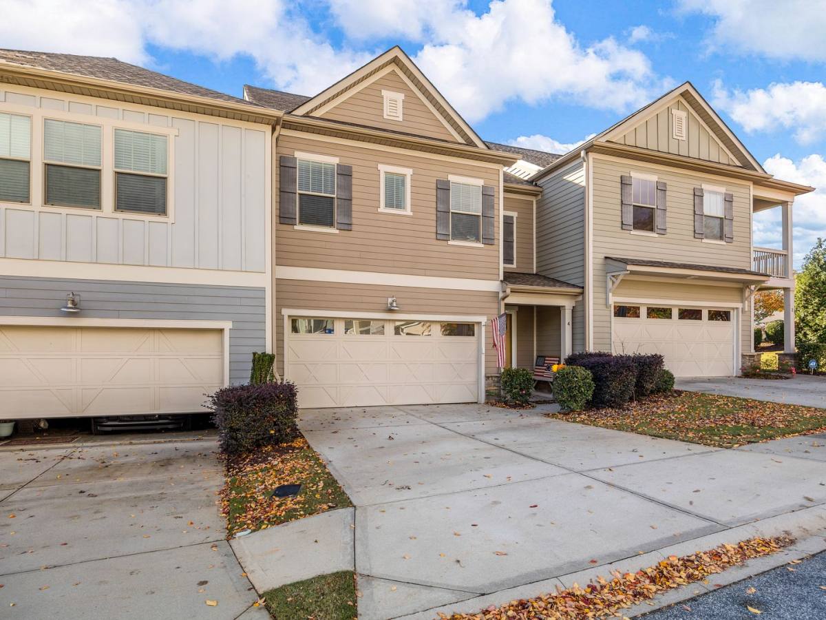 Townhouse for rent at 4 Tatum Lane, Greer, SC 29650