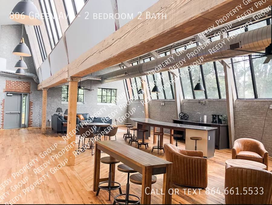 Apartment for rent at 806 Green Ave, Greenville, SC 29605