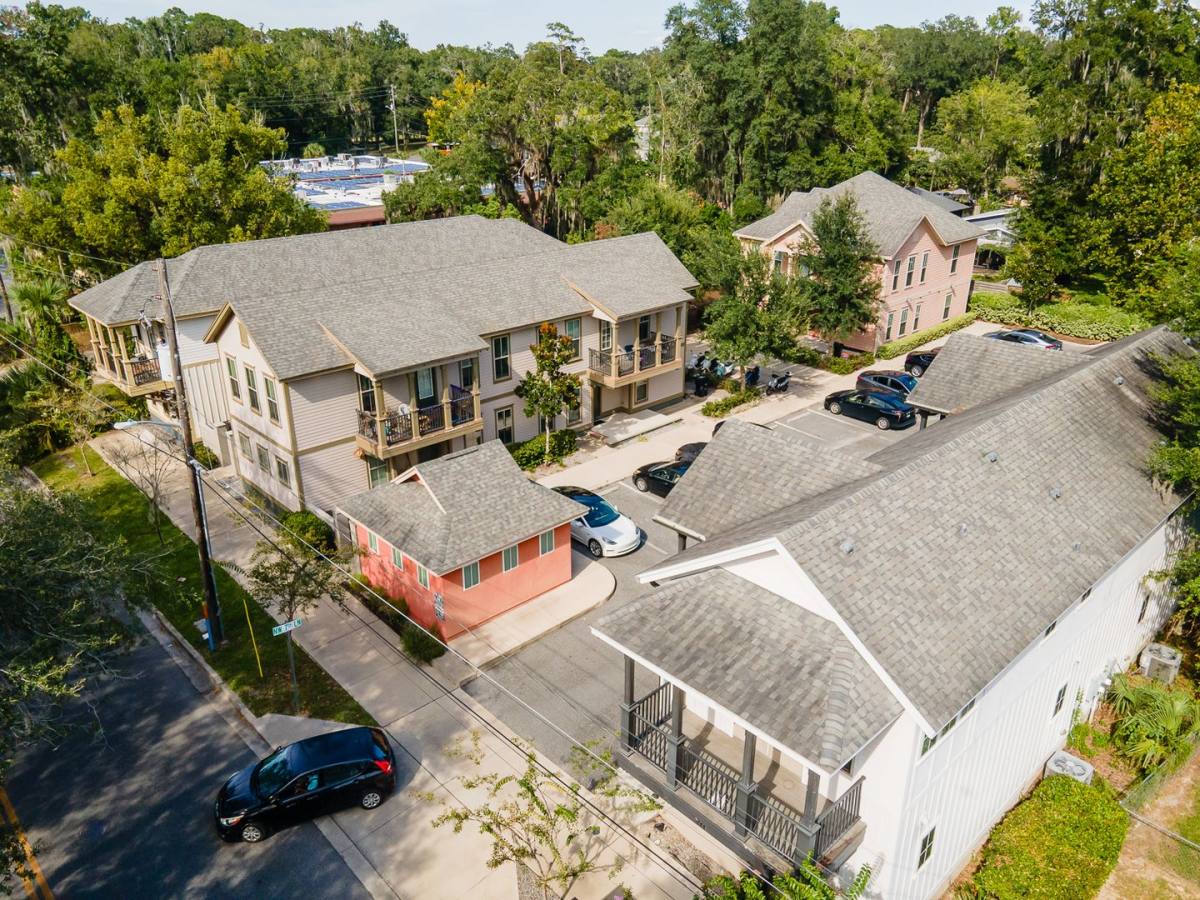 House for rent at 711 NW 10th St #20, Gainesville, FL 32601