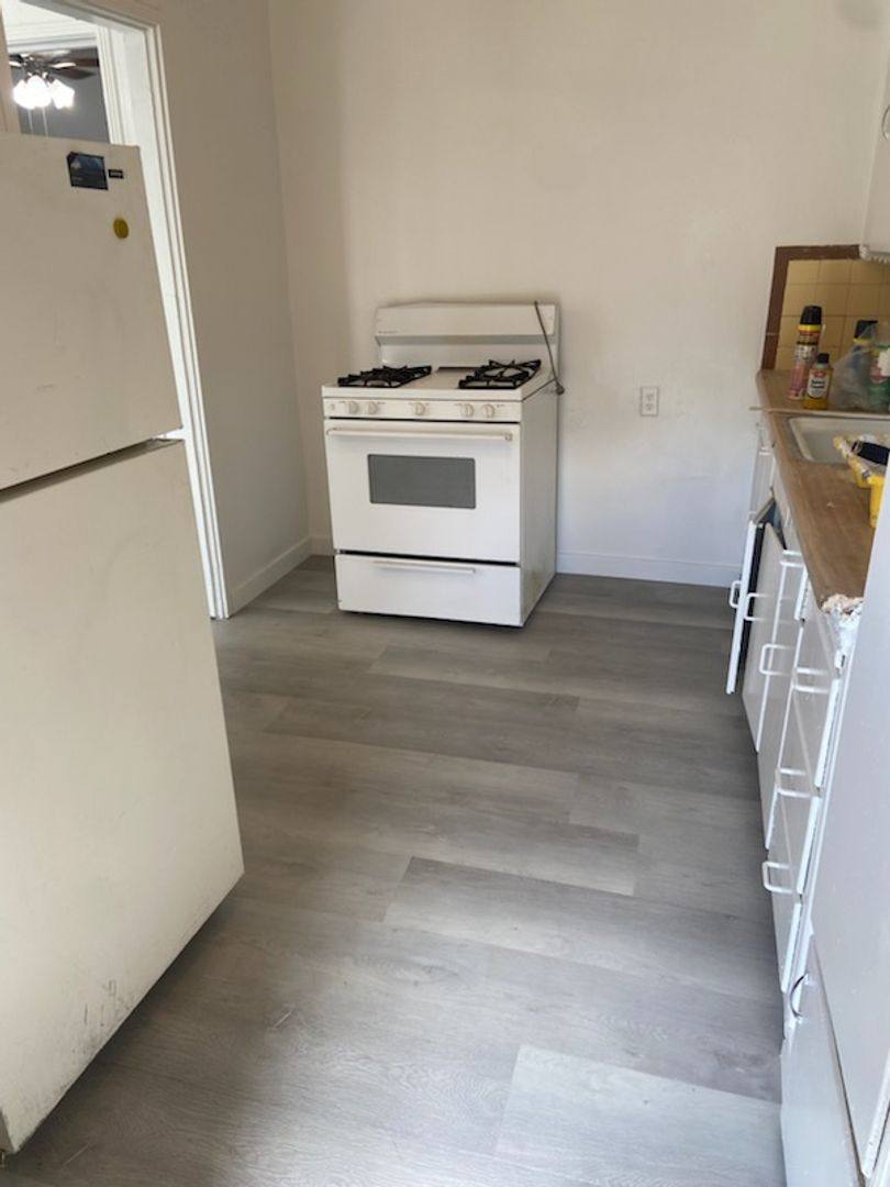 Apartment for rent at 224 Wilson Ave, Bakersfield, CA 93308