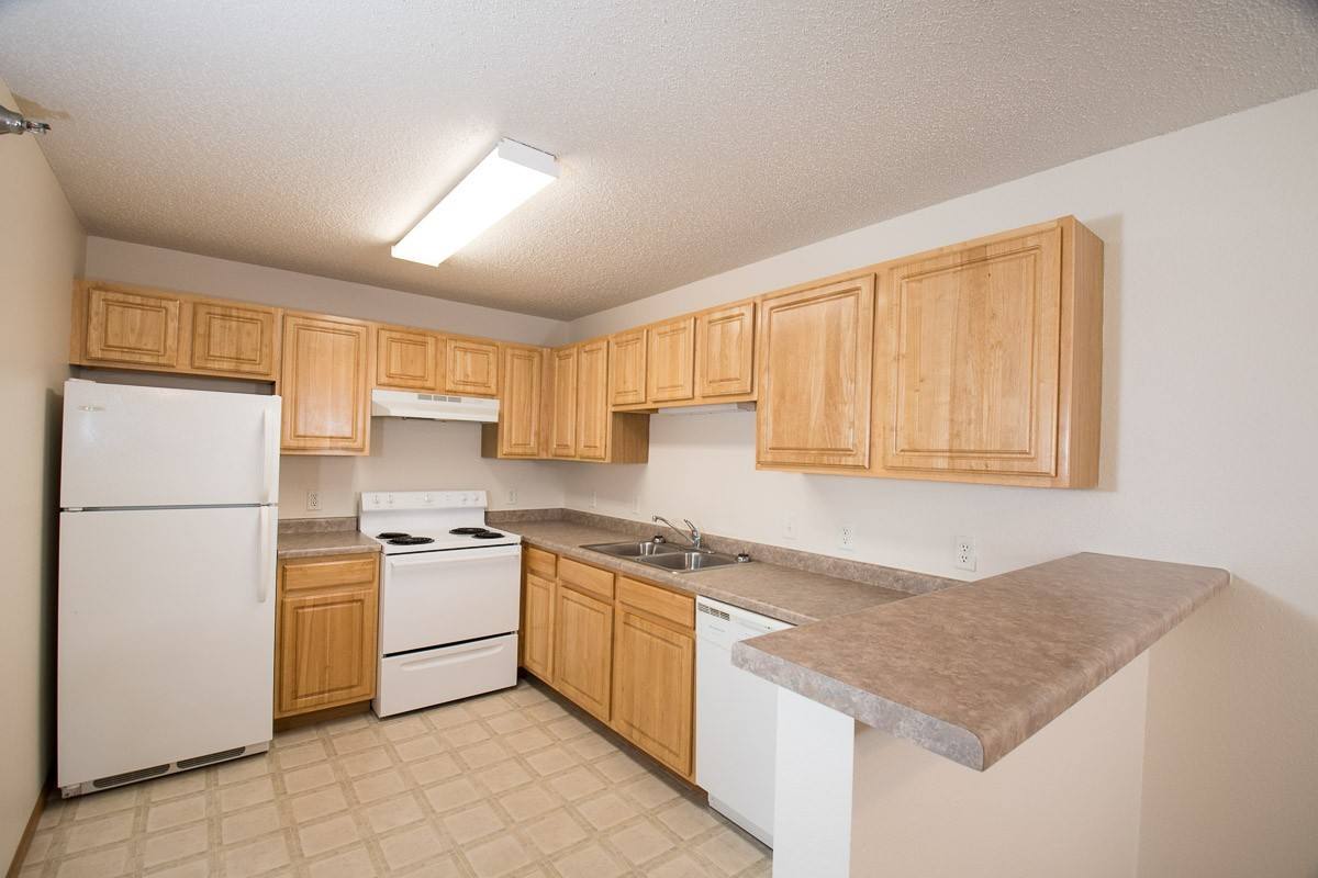 Apartment for rent at 815 34th Ave E, Alexandria, MN 56308