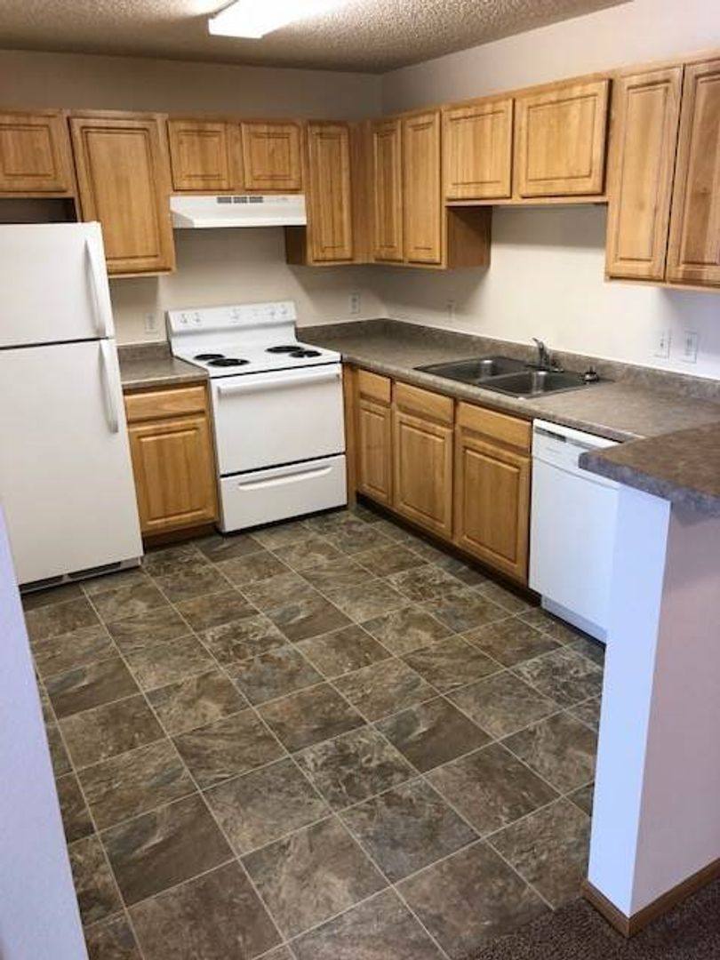 Apartment for rent at 815 34th Ave E, Alexandria, MN 56308