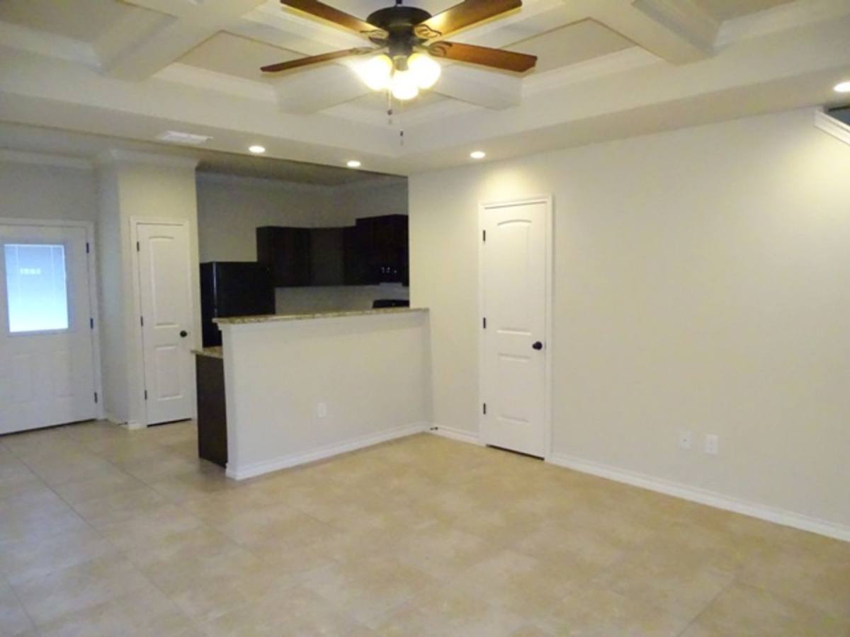 Townhouse for rent at 6011 Jax Way, San Antonio, TX 78244